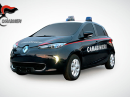 Due nuovi veicoli in dotazione all’Arma dei Carabinieri renault-zoe-auto-dei-carabinieri