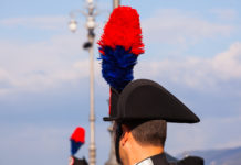 Carabinieri e Libera contro le mafie Carabinieri e Libera contro le mafie