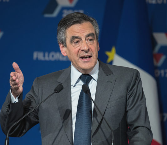 La caccia al centro del programma presidenziale di Fillon La caccia al centro del programma elettorale di Fillon