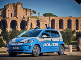 Volkswagen consegna quattro e-up! alla Polizia di Stato Volkswagen consegna quattro e-up! alla Polizia di Stato