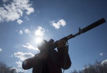 25 anni fa aveva un silenziatore: cacciatore punito col ritiro della licenza 25 anni fa aveva un silenziatore cacciatore punito col ritiro della licenza