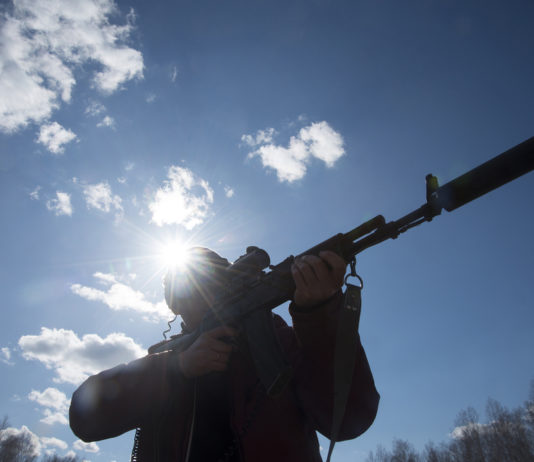 25 anni fa aveva un silenziatore: cacciatore punito col ritiro della licenza 25 anni fa aveva un silenziatore cacciatore punito col ritiro della licenza