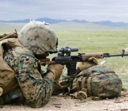 Ex-ordinanza – Visioni dall’Est: le ottiche del Patto di Varsavia Ex-ordinanza – Visioni dall’Est: le ottiche del Patto di Varsavia