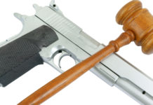 Condanne penali, armi e giustizia: evviva la discrezionalità Condanne penali
