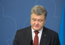 Il presidente ucraino Poroshenko: “Incrementare le armi esportate dal Paese” Il presidente ucraino Poroshenko “Incrementare le armi esportate dal Paese”