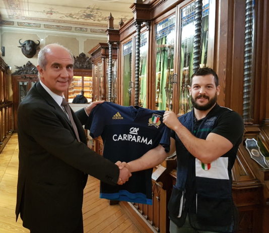 Le Zebre Rugby in visita a Beretta Le zebre del rugby in visita a Beretta