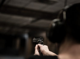 Tiro sportivo in mezzo al mare Tiratori elbani