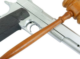 Ancora Mascolo: “Vieterei a mia figlia di uscire senza un’arma” Angelo Mascolo