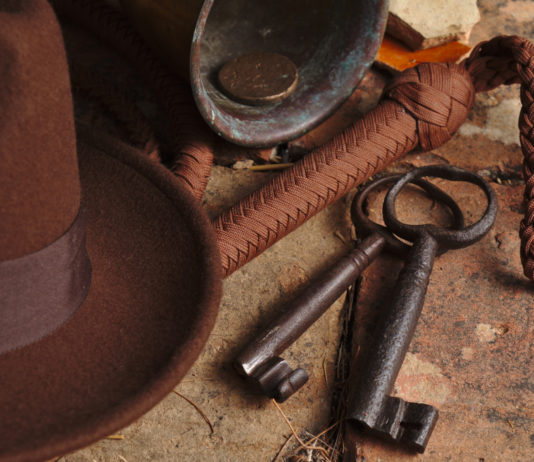 Armi e archeologia non è solo Indiana Jones Reperti archeologici