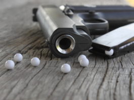 Paura a Brindisi, ma erano solo armi da soft-air Paura a Brindisi, ma erano solo armi da soft-air