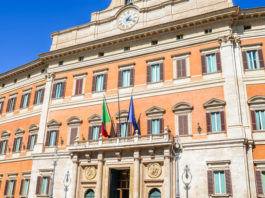 La lunga strada verso il recepimento nazionale della Direttiva Armi Recepimento nazionale della Direttiva Armi