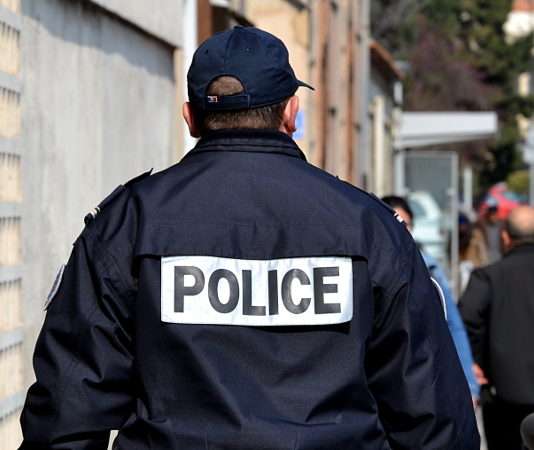 Legittima difesa, il ministero aggiorna 124.000 agenti Regole d'ingaggio