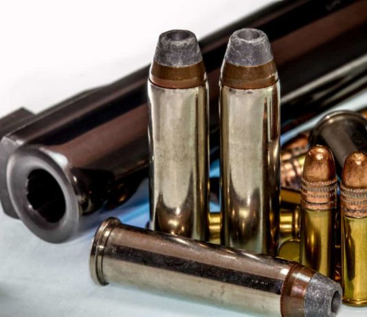 “I cittadini onesti vogliono e devono potersi difendere” “I cittadini onesti vogliono e devono potersi difendere”