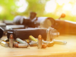 Una fabbrica artigianale di armi nella propria abitazione parte seconda