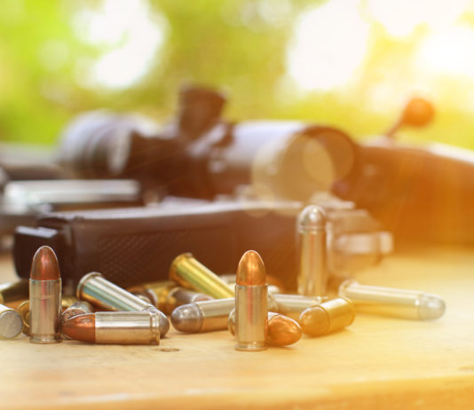 Una fabbrica artigianale di armi nella propria abitazione parte seconda