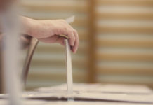 «Tuteliamoci con il voto» Difesa Italia voto