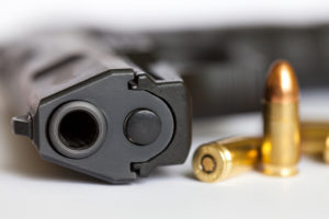porto d'armi abusivo pistole a salve modificate
