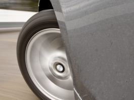 Sorpassò un’auto in curva, c’è voluto il Tar per dargli il porto d’armi sportivo Porto d'armi sportivo