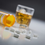 Alcol, droga e porto d’armi, bisogna difendersi anche dal sospetto