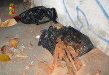 Granate e armi dentro a un sacco, indagini a Reggio Calabria Armi dentro a un sacco