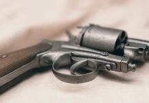 Si rievoca Napoleone, si replicano le armi