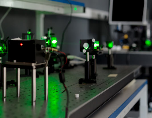 Un laser per rivelare le armi nascoste