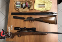 Armi rubate nascoste dentro a un bar Armi bar di pinerolo