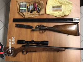 Armi rubate nascoste dentro a un bar Armi bar di pinerolo