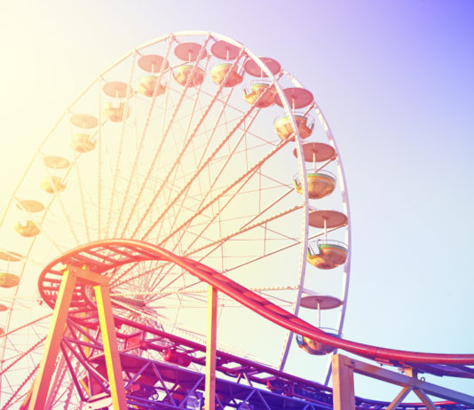 Difende il figlio minacciando i rivali con una pistola giocattolo: denunciato