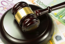 Tirò fuori la pistola per farsi rendere 5 euro, ne deve pagare 2.500