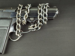 Assolto per tenuità del fatto, ma le armi vengono sequestrate No gun