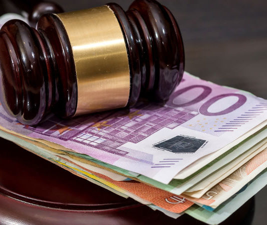 Nessun risarcimento se il porto d’armi è revocato senza motivo