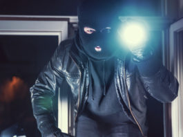 Furto in provincia di Cremona, spariti armadio blindato e cassaforte a muro