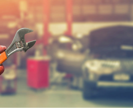 Dopo 30 anni “non ha più bisogno del porto d’armi” Officina