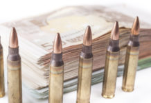 Fondi a chi produce armi e munizioni, la Lombardia dice di sì