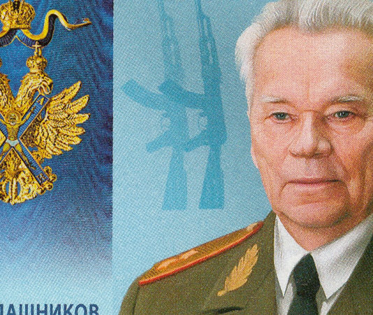 Inaugurata statua a Kalashnikov nel centro di Mosca Kalashnikov