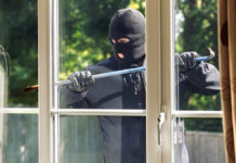 Ci risiamo, furto di armi e denuncia alla vittima