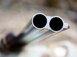 Porta a riparare canna di fucile ma è soggetto a divieto di detenzione armi