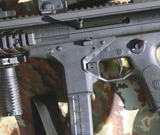 Pmx 9×19 mm Nato, una nuova Beretta sotto l’arco di trionfo Beretta Pmx