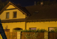 Sparò al ladro: rischia 5 anni e 324.000 euro di risarcimento Burglar