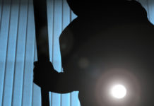 Lettere a Repubblica: “Se sorprendessi qualcuno in casa, sparerei” Effrazione