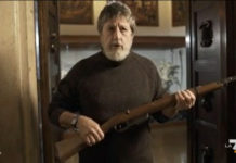 Il Carcano 91/38 nel trailer della puntata di Atlantide dedicata ai Kennedy Andrea Purgatori ha in mano un Carcano 91/38 nel trailer della puntata di Atlantide (La7, 15 novembre ore 21.10) dedicata ai Kennedy.