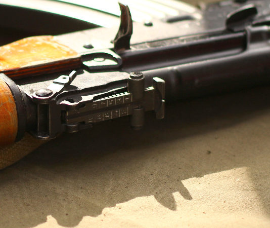 Migliaia di armi automatiche dalla Lituania all’Ucraina Kalashnikov