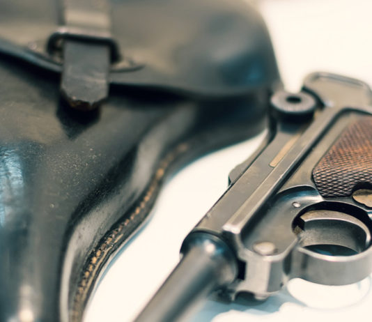 La Luger: approfondimenti su una delle pistole più famose della storia La Luger approfondimenti su una delle pistole più famose della storia