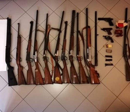 Le armi erano del padre defunto: denunciati due fratelli