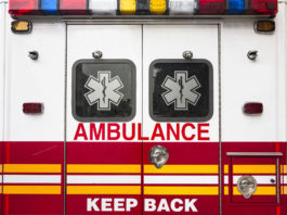 Spara per errore a un incontro sulla sicurezza nell’uso delle armi