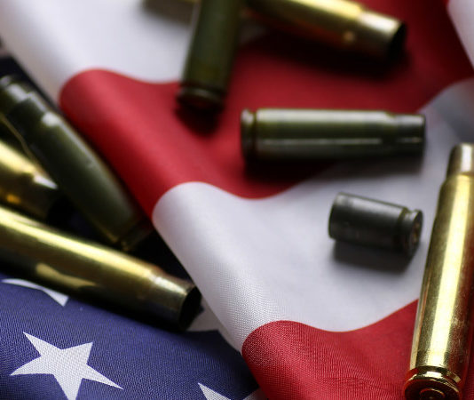 Necessaria la revisione della banca dati USA flag weapons