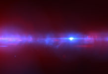 Reagisce a rapina, gli rubano la pistola