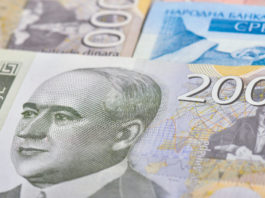 Tasse più alte per i possessori di armi