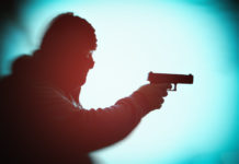 Doppia rapina a cacciatori, sottratti sei fucili cacciatori rapinati